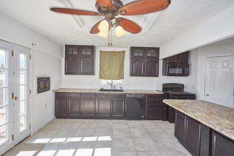 10733 Montara Rd, Phelan, CA 92371 photo 15