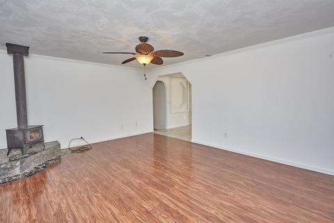 10733 Montara Rd, Phelan, CA 92371 photo 9