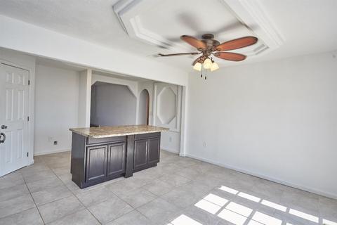 10733 Montara Rd, Phelan, CA 92371 photo 13