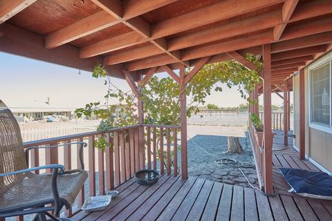 10733 Montara Rd, Phelan, CA 92371 photo 5