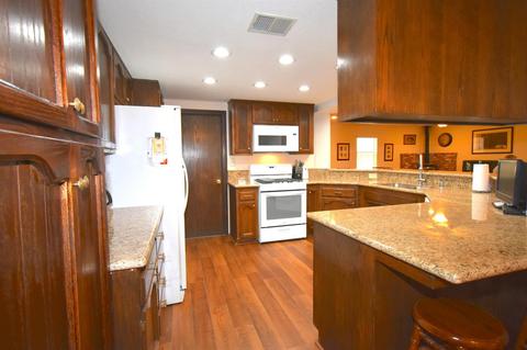 7958 Sherborn Ave, Hesperia, CA 92345 photo 8