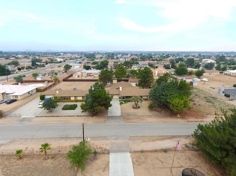 7958 Sherborn Ave, Hesperia, CA 92345 photo 2