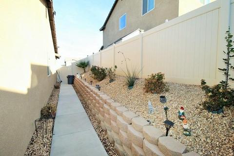 2209 Falcon Dr, Barstow, CA 92311 photo 11