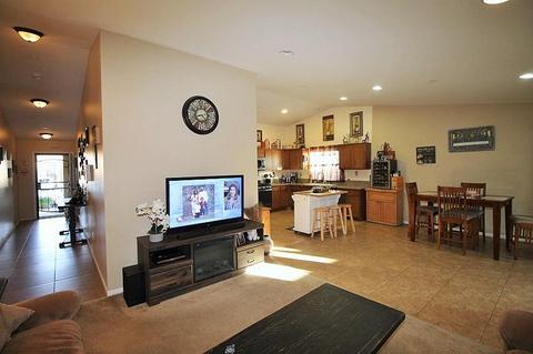 2209 Falcon Dr, Barstow, CA 92311 photo 14