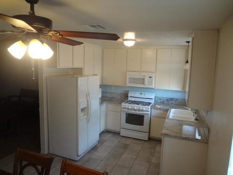 12644 Navajo Rd, Apple Valley, CA 92308 photo 17