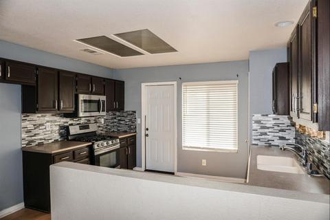 11913 Macon Ct, Adelanto, CA 92301 photo 16