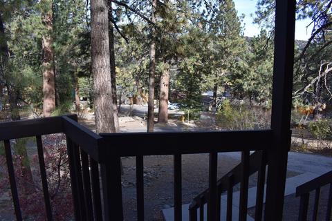 671 Lark Dr, Wrightwood, CA 92397 photo 6