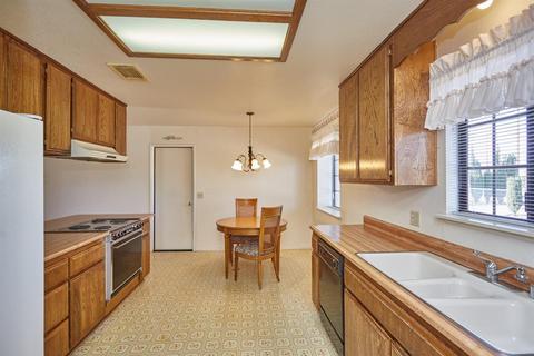 14609 Eucalyptus St, Hesperia, CA 92345 photo 15