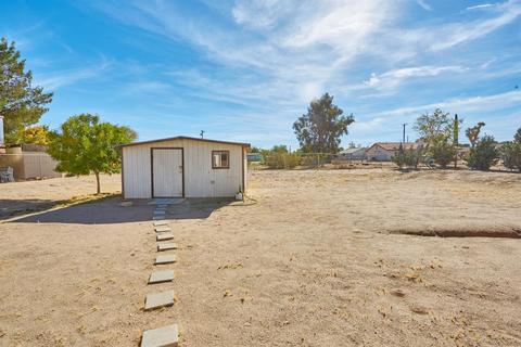 14609 Eucalyptus St, Hesperia, CA 92345 photo 42