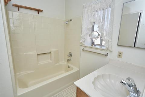 14609 Eucalyptus St, Hesperia, CA 92345 photo 33