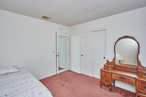 14609 Eucalyptus St, Hesperia, CA 92345 photo 28