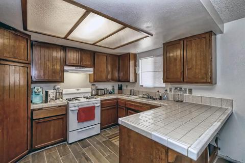 8195 Durango Ave, Hesperia, CA 92345 photo 6