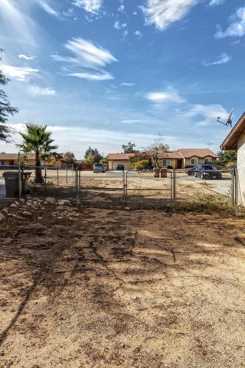 8195 Durango Ave, Hesperia, CA 92345 photo 25
