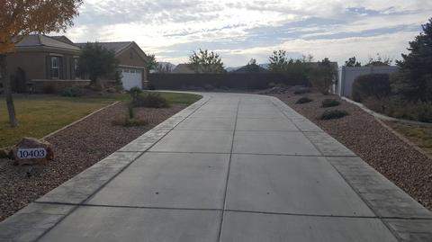 10403 Lanigan Rd, Apple Valley, CA 92308 photo 2