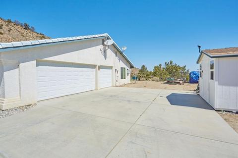 2348 Savona Dr, Wrightwood, CA 92397 photo 4