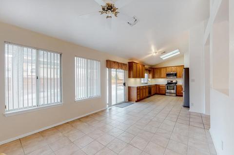 13220 Soft Cloud Way, Victorville, CA 92392 photo 9