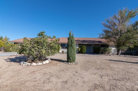 19998 Red Feather Rd, Apple Valley, CA 92307 photo 43