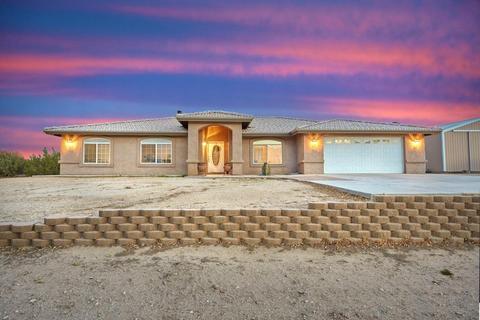 6728 Smoke Tree Rd, Phelan, CA 92371 photo 3