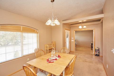 6728 Smoke Tree Rd, Phelan, CA 92371 photo 22