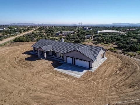 8625 Tumbleweed Rd, Phelan, CA 92371 photo 40