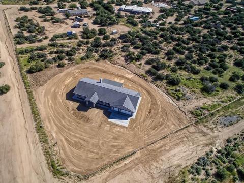 8625 Tumbleweed Rd, Phelan, CA 92371 photo 38