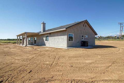 8625 Tumbleweed Rd, Phelan, CA 92371 photo 29