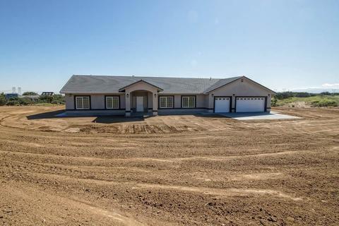 8625 Tumbleweed Rd, Phelan, CA 92371 photo 2
