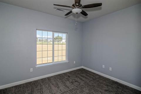 8625 Tumbleweed Rd, Phelan, CA 92371 photo 20