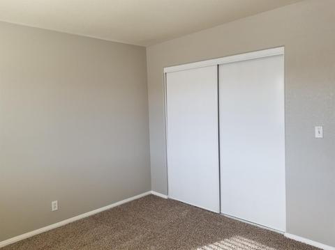21180 S Chianti Ln, Apple Valley, CA 92308 photo 17