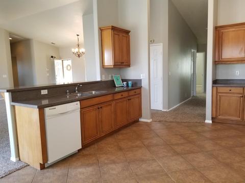 21180 S Chianti Ln, Apple Valley, CA 92308 photo 11