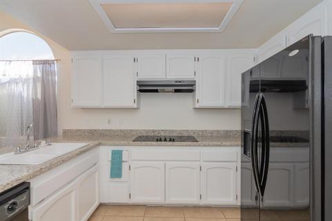 3873 Capella Dr, Barstow, CA 92311 photo 7