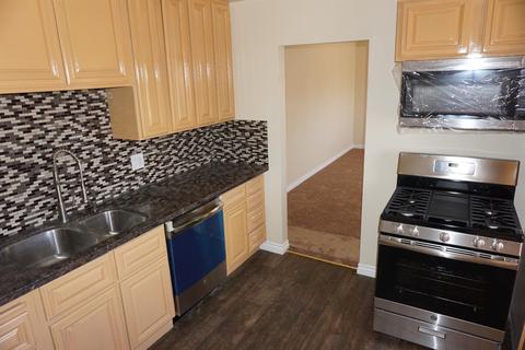 817 Caliente Dr, Barstow, CA 92311 photo 2