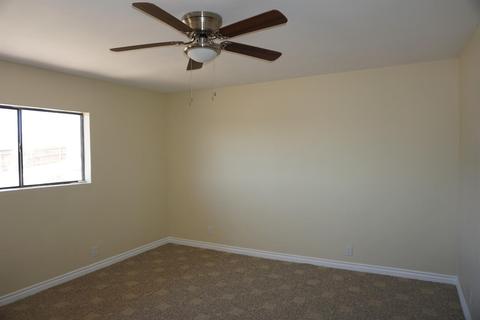 817 Caliente Dr, Barstow, CA 92311 photo 27