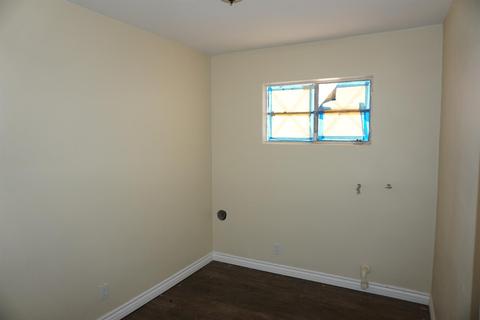 817 Caliente Dr, Barstow, CA 92311 photo 21