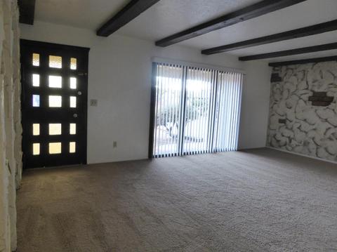 22028 Biloxi Rd, Apple Valley, CA 92307 photo 6