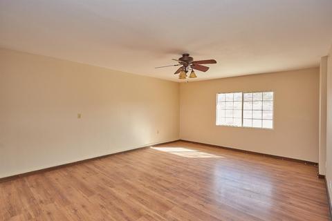 8974 Malpaso Rd, Phelan, CA 92371 photo 21