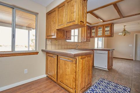 8974 Malpaso Rd, Phelan, CA 92371 photo 12