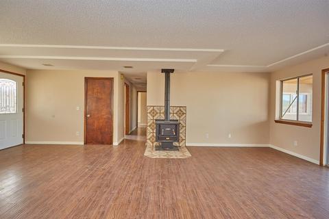 8974 Malpaso Rd, Phelan, CA 92371 photo 9
