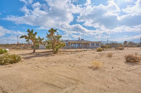 8974 Malpaso Rd, Phelan, CA 92371 photo 37