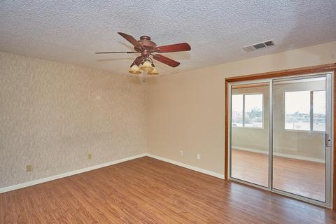 8974 Malpaso Rd, Phelan, CA 92371 photo 29