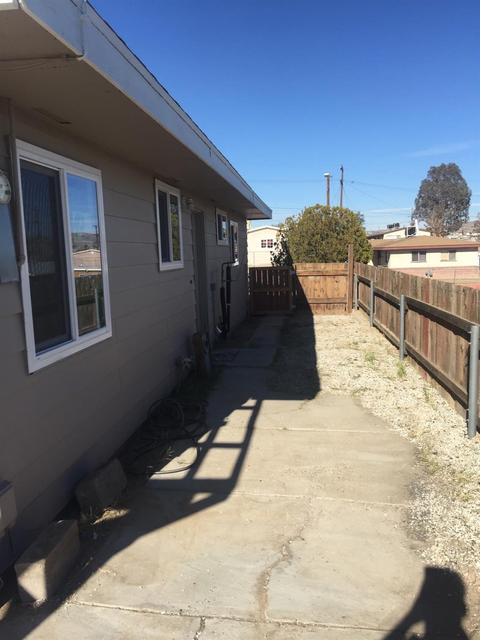 920 Elizabeth St, Barstow, CA 92311 photo 4