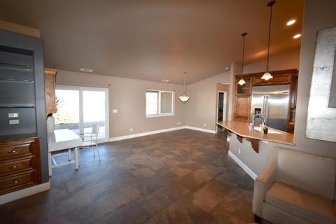 1010 Locust Rd, Pinon Hills, CA 92372 photo 12