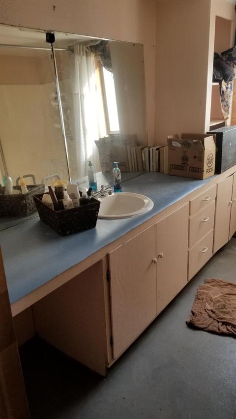 10176 Santa Fe Fire Rd, Lucerne Valley, CA 92356 photo 9