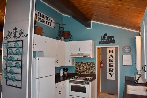 5362 Lone Pine Canyon Rd, Wrightwood, CA 92397 photo 15