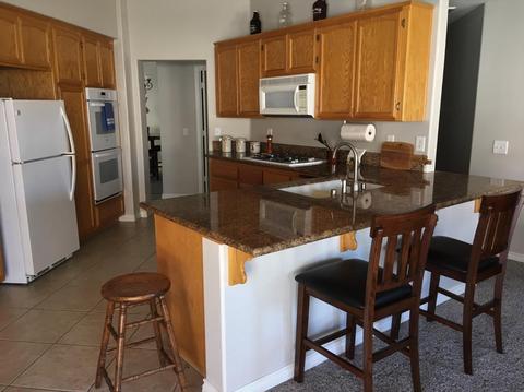 15303 Riverside Dr, Apple Valley, CA 92307 photo 7