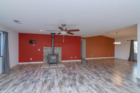 14204 Cree Rd, Apple Valley, CA 92307 photo 17
