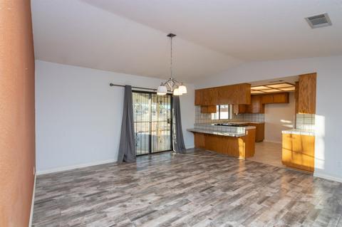 14204 Cree Rd, Apple Valley, CA 92307 photo 21