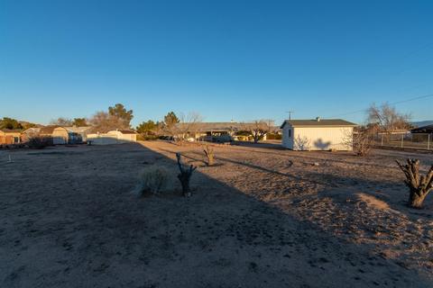 14204 Cree Rd, Apple Valley, CA 92307 photo 64