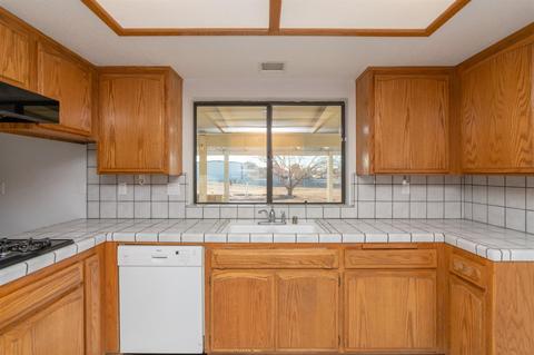 14204 Cree Rd, Apple Valley, CA 92307 photo 26