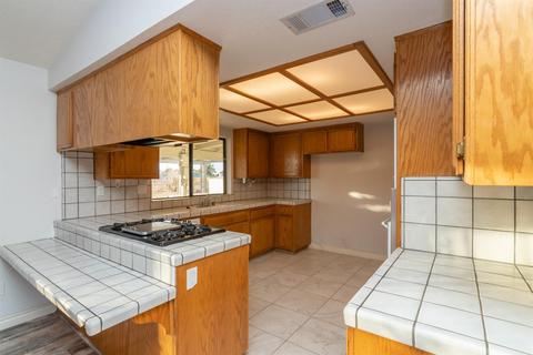 14204 Cree Rd, Apple Valley, CA 92307 photo 25